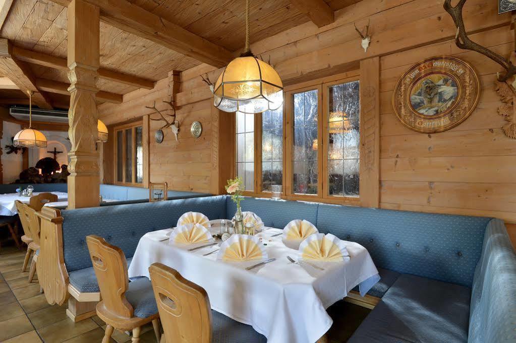 Hotel Restaurant Gradlwirt Niederndorf  Dış mekan fotoğraf