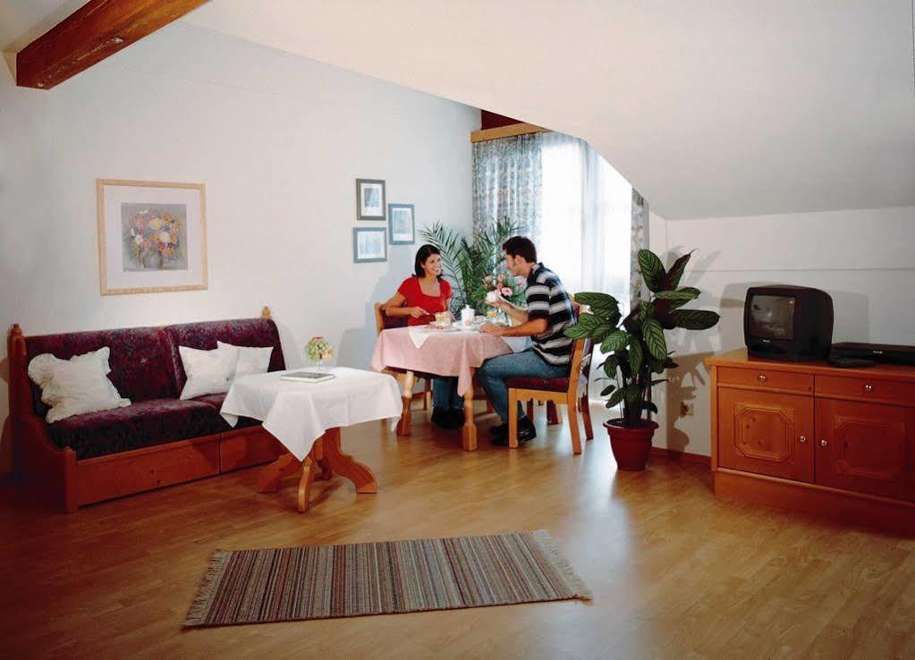 Hotel Restaurant Gradlwirt Niederndorf  Dış mekan fotoğraf
