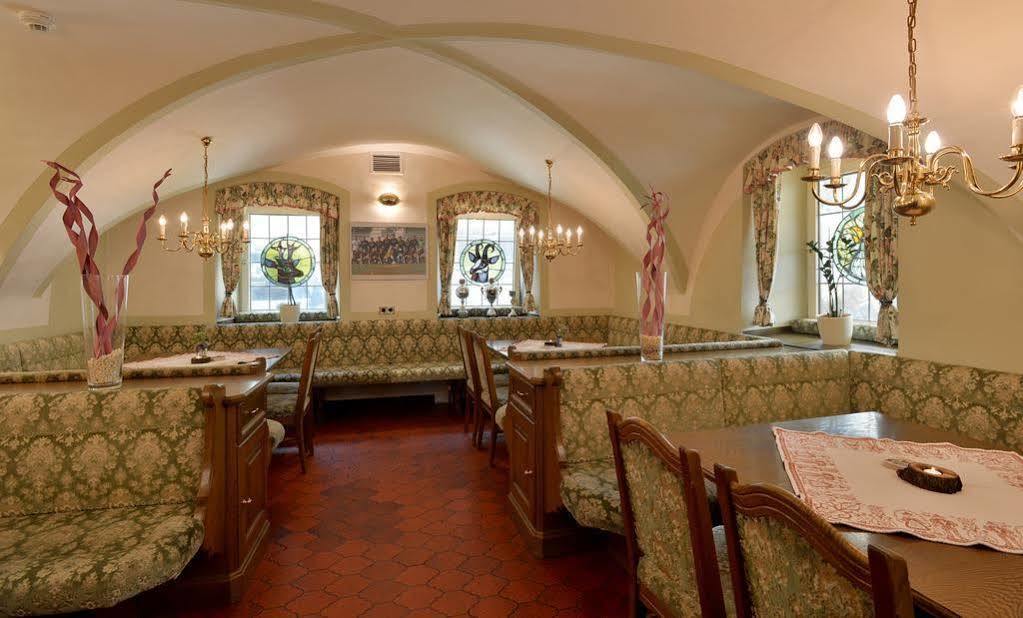 Hotel Restaurant Gradlwirt Niederndorf  Dış mekan fotoğraf