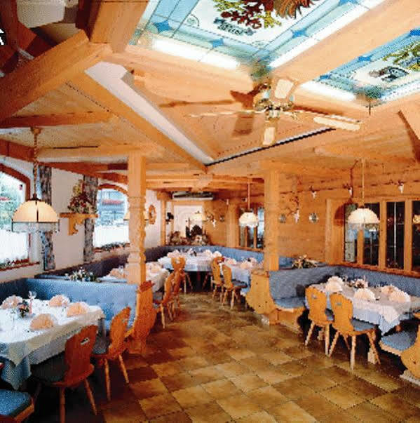 Hotel Restaurant Gradlwirt Niederndorf  Dış mekan fotoğraf