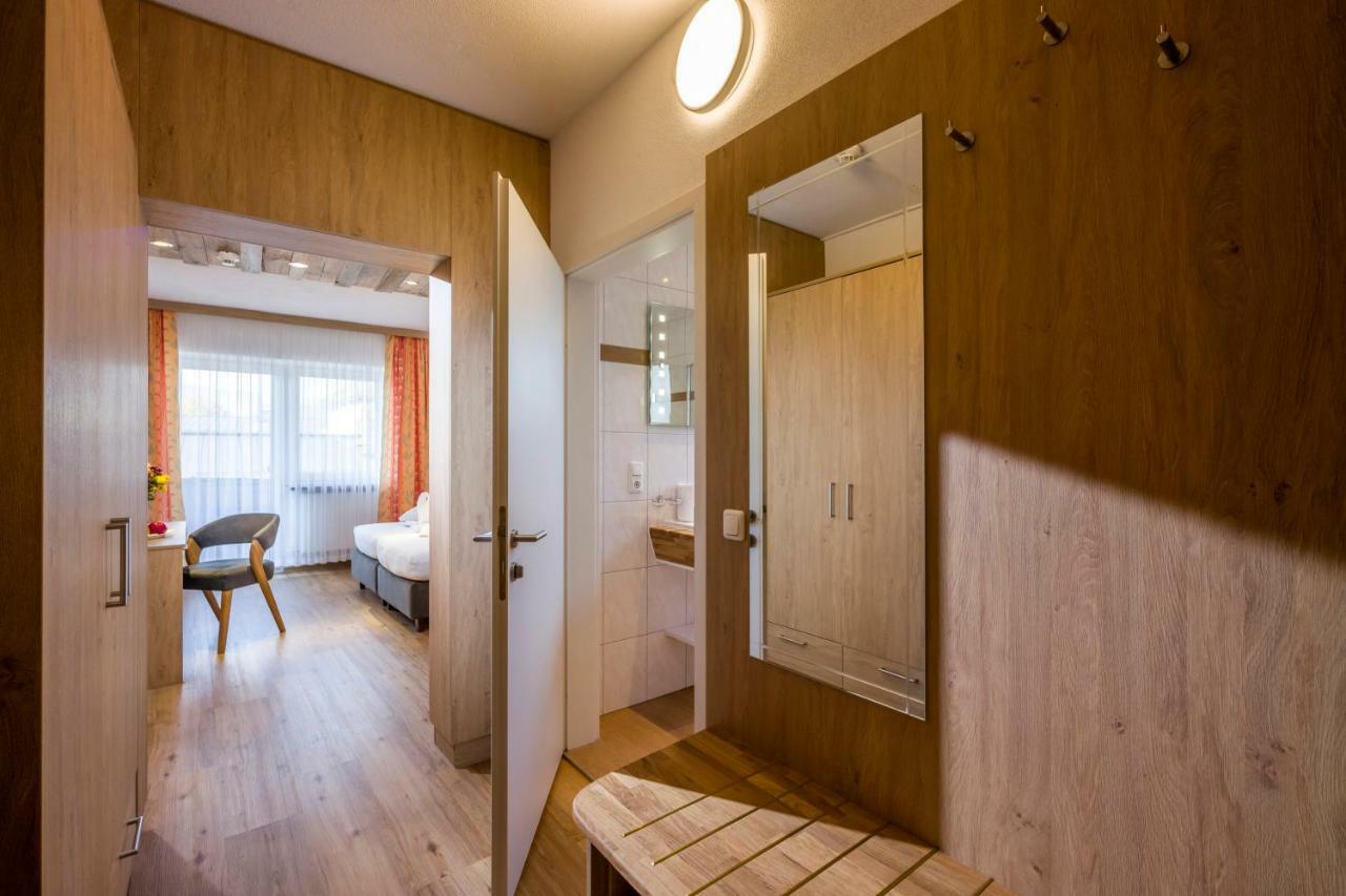 Hotel Restaurant Gradlwirt Niederndorf  Dış mekan fotoğraf