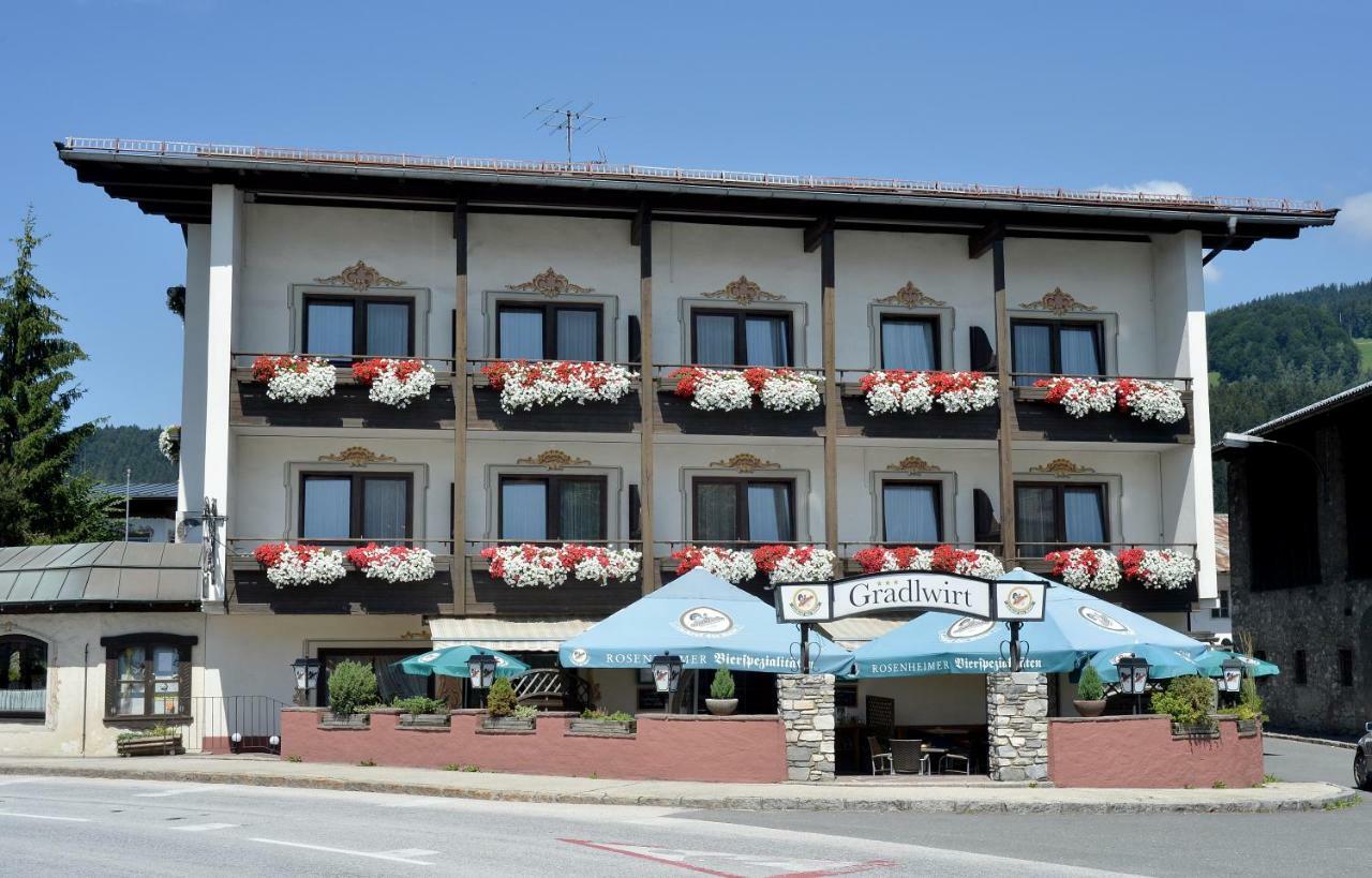 Hotel Restaurant Gradlwirt Niederndorf  Dış mekan fotoğraf